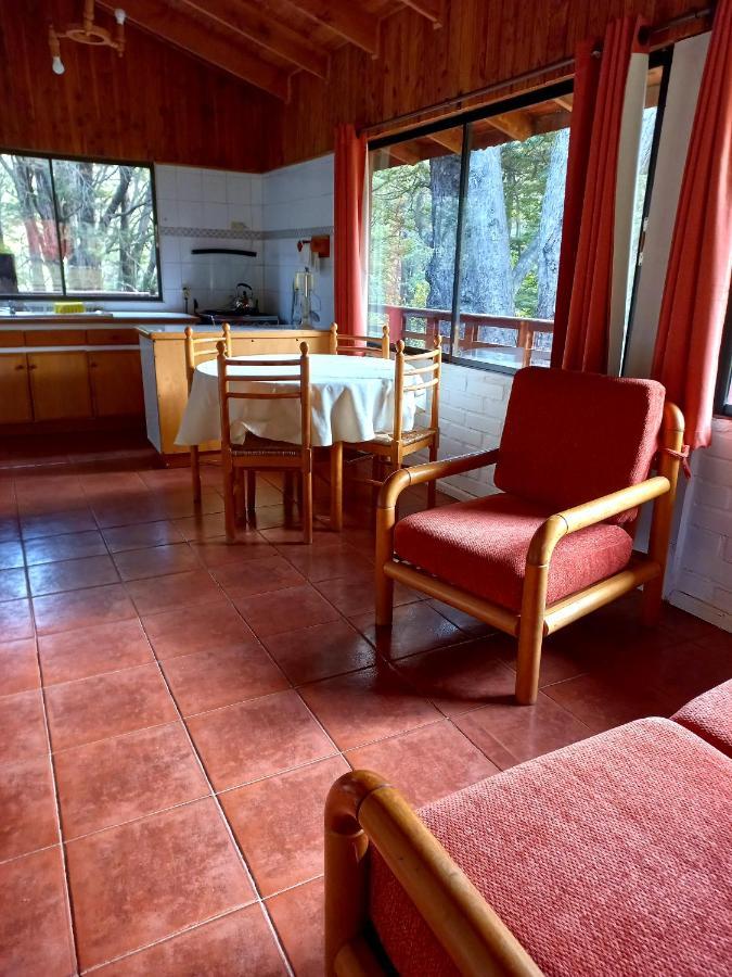 Cabanas Rapidos Del Rio Baker Puerto Bertrand ภายนอก รูปภาพ